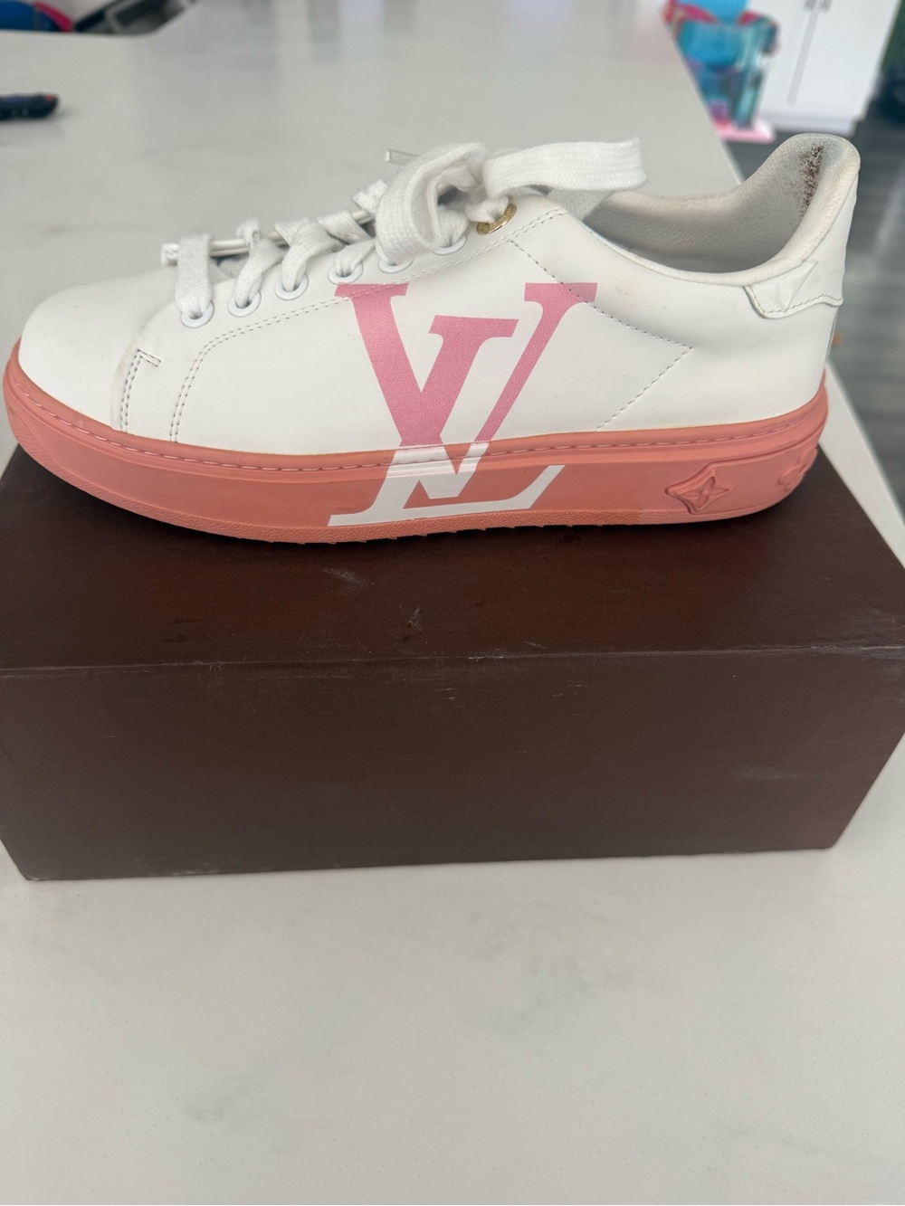 Louis Vuitton White Leather Sneakers with Pink Platform Sole